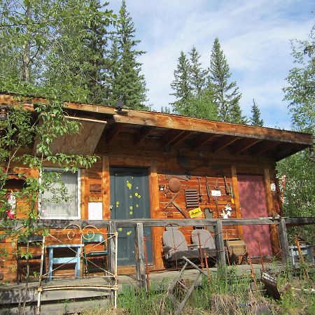 Dawson City River Hostel Экстерьер фото
