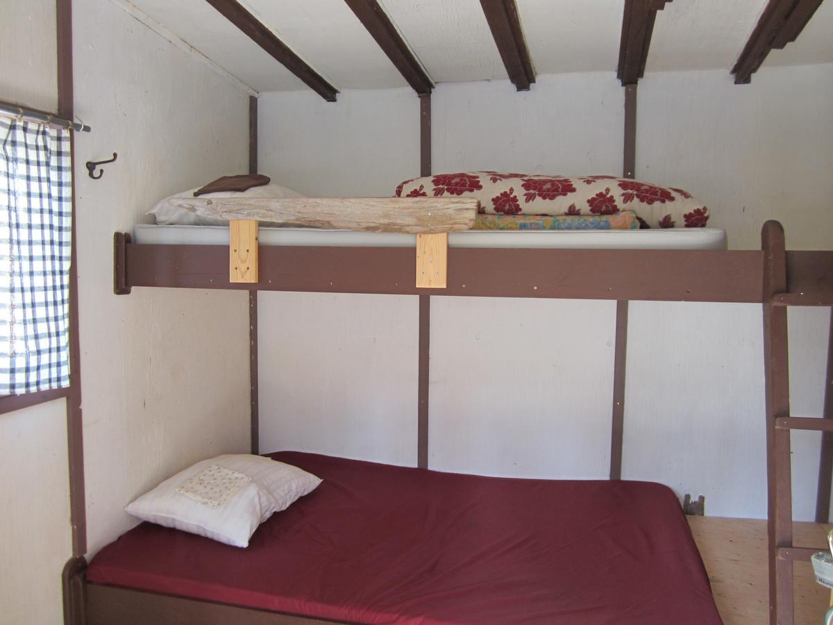 Dawson City River Hostel Экстерьер фото